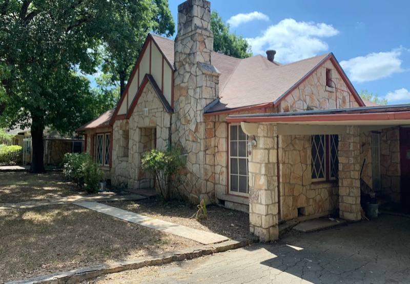 House for rent at 244 W Hermosa, San Antonio, TX 78212