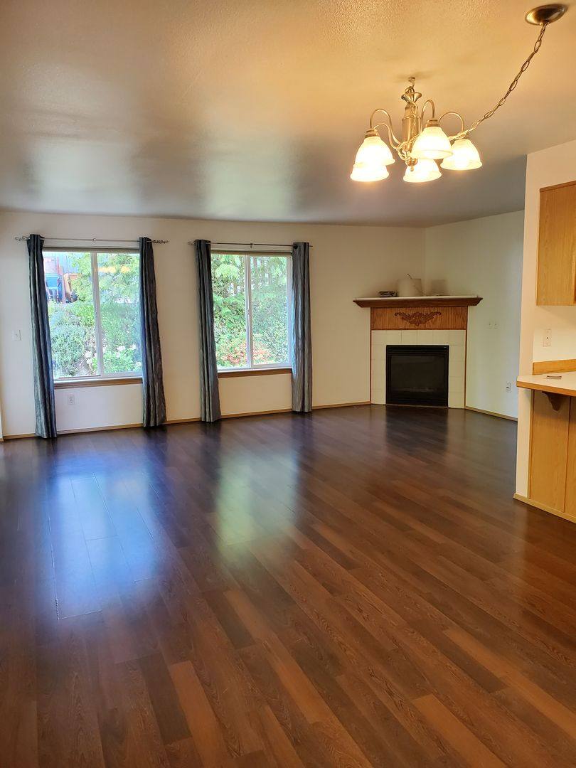 Townhouse for rent at 16526 167th St SE, Monroe, WA 98272