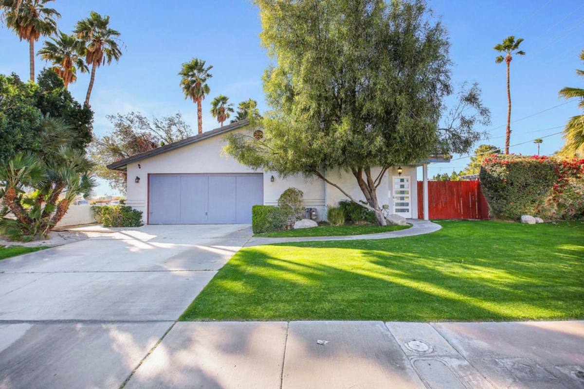 House for rent at 1705 Scotia Lane, Palm Springs, CA 92262