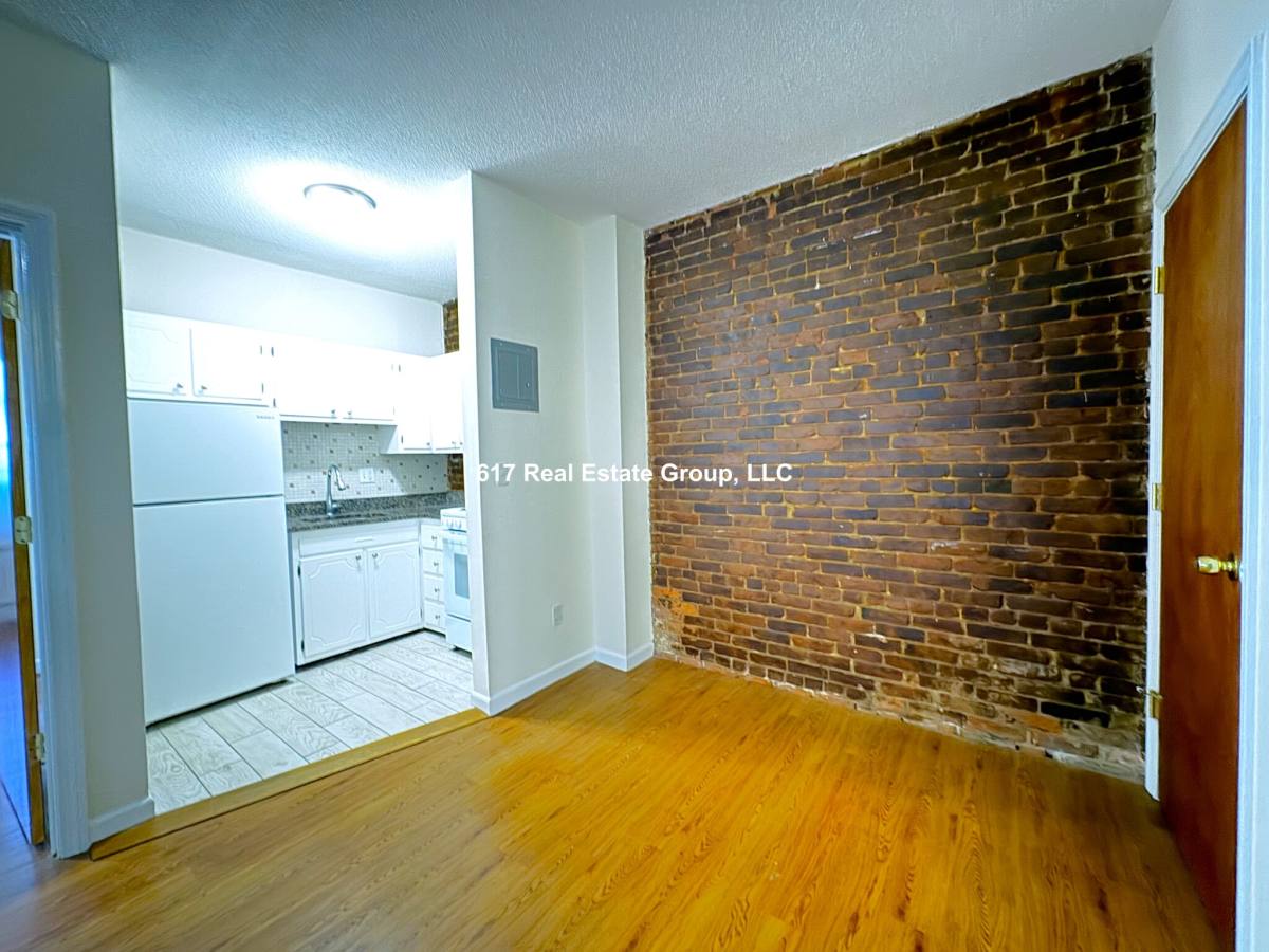 Apartment for rent at 74 S Huntington Ave #15, Jamaica Plain, MA 02130
