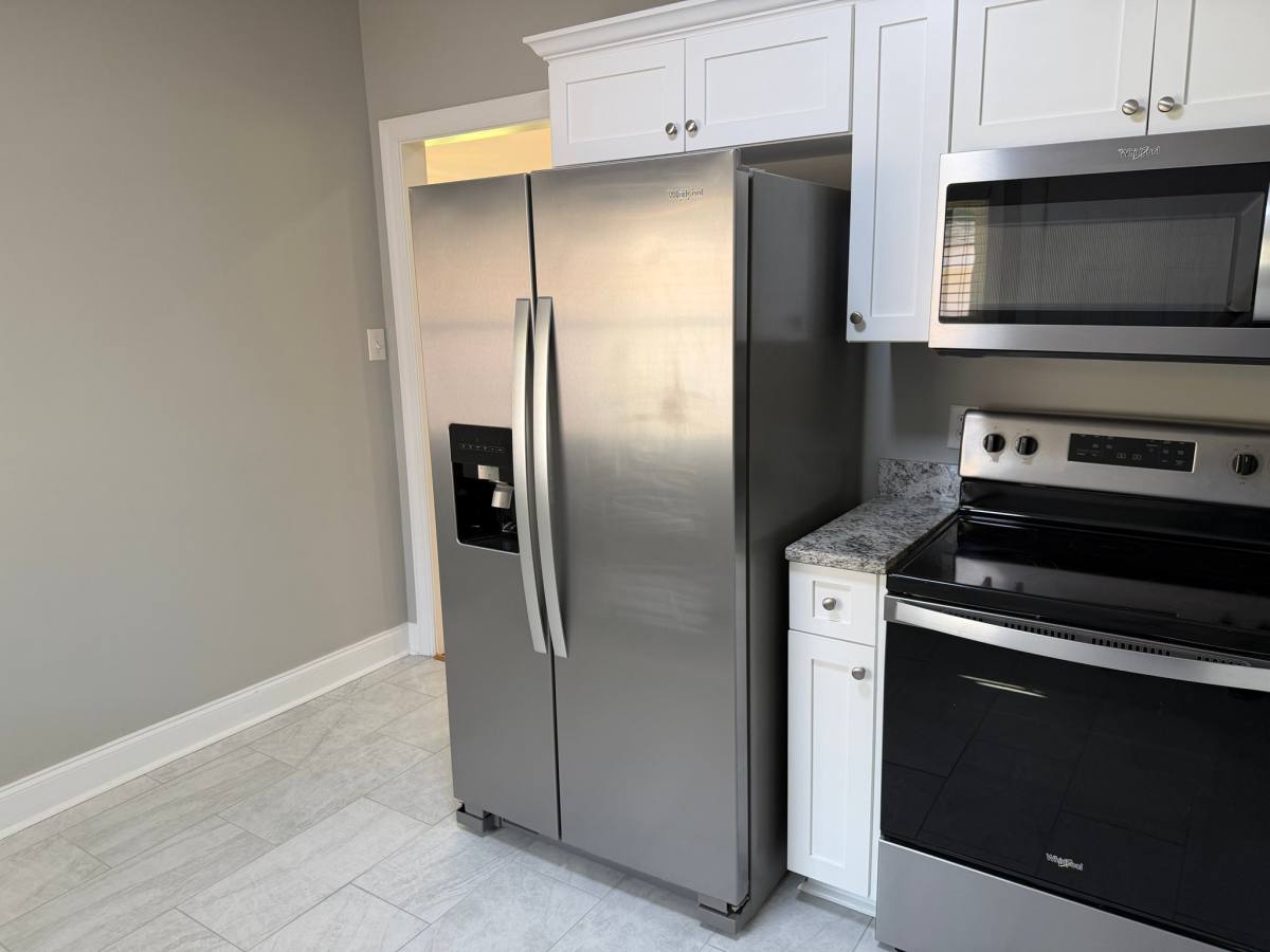 House for rent at 1016 Forrest Glen Dr, Albany, GA 31707