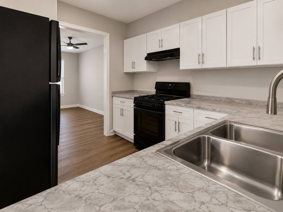 Apartment for rent at 6625 Hulen St, Fort Worth, TX 76133