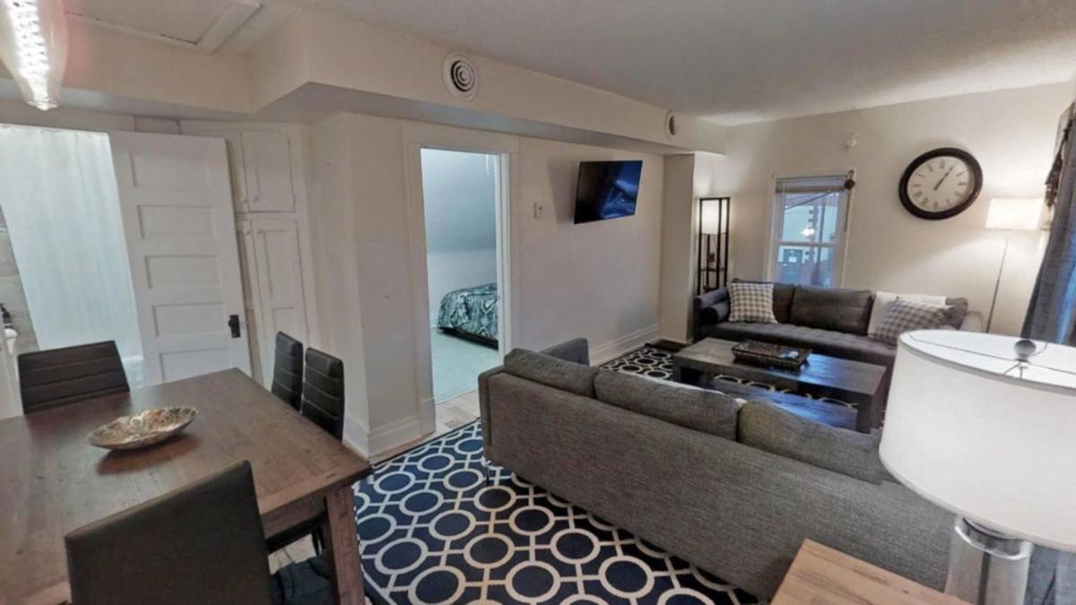 Apartment for rent at 2433 Blaisdell Ave, Minneapolis, MN 55404