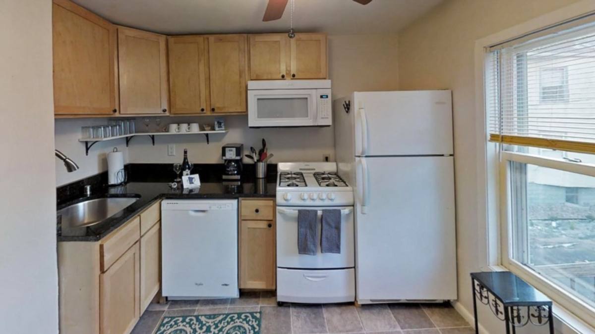 Apartment for rent at 2433 Blaisdell Ave, Minneapolis, MN 55404