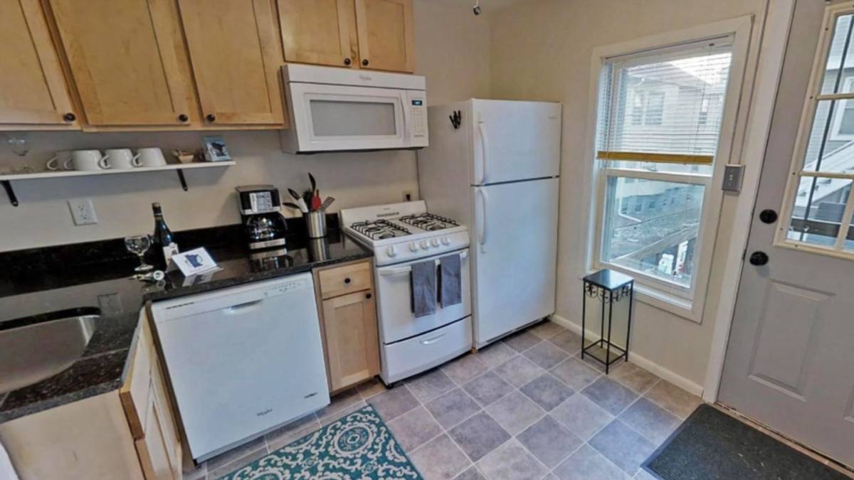 Apartment for rent at 2433 Blaisdell Ave, Minneapolis, MN 55404