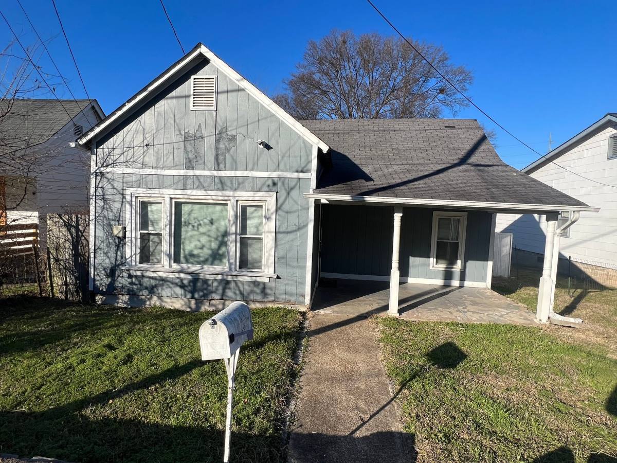 House for rent at 2806 Torbett St, Nashville, TN 37209