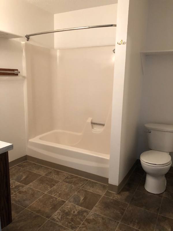 Apartment for rent at 1927 NW Hickory Lane, Ankeny, IA 50021