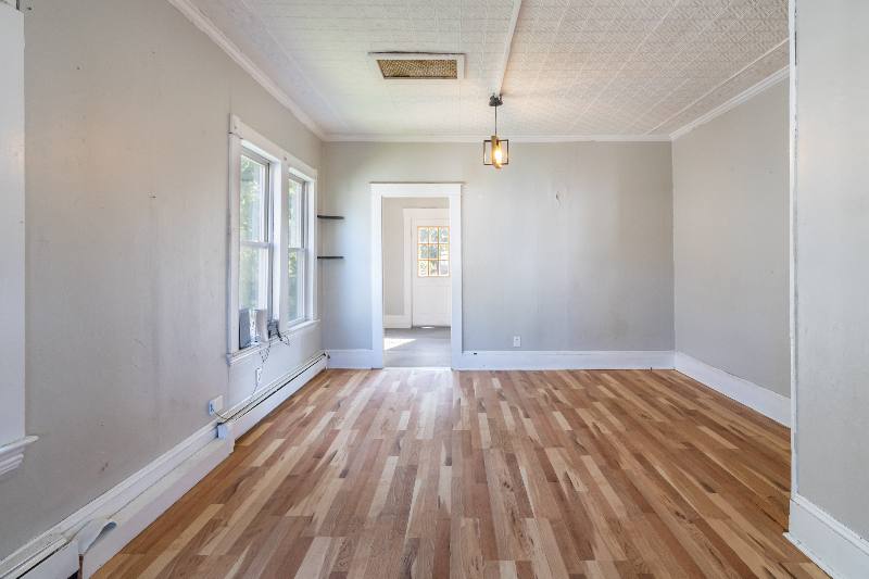 Apartment for rent at 11 Birch St #2, East Millinocket, ME 04430