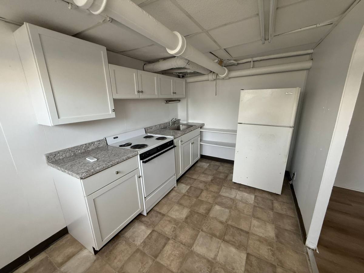 Apartment for rent at 100 S College Ave, Muncie, IN 47303