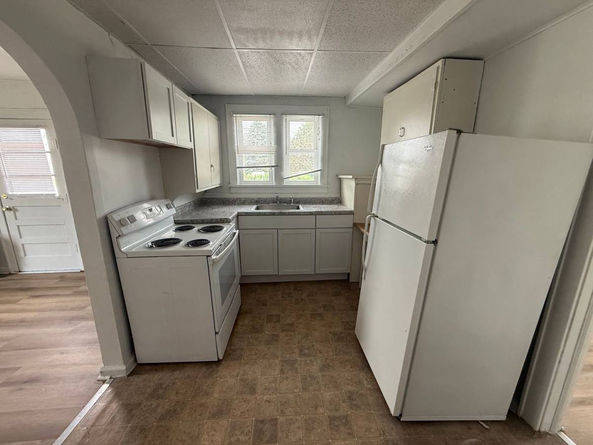 Apartment for rent at 100 S College Ave, Muncie, IN 47303