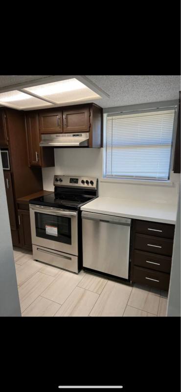 Townhouse for rent at 711 Harbourtown Dr #3, Lake Dallas, TX 75065