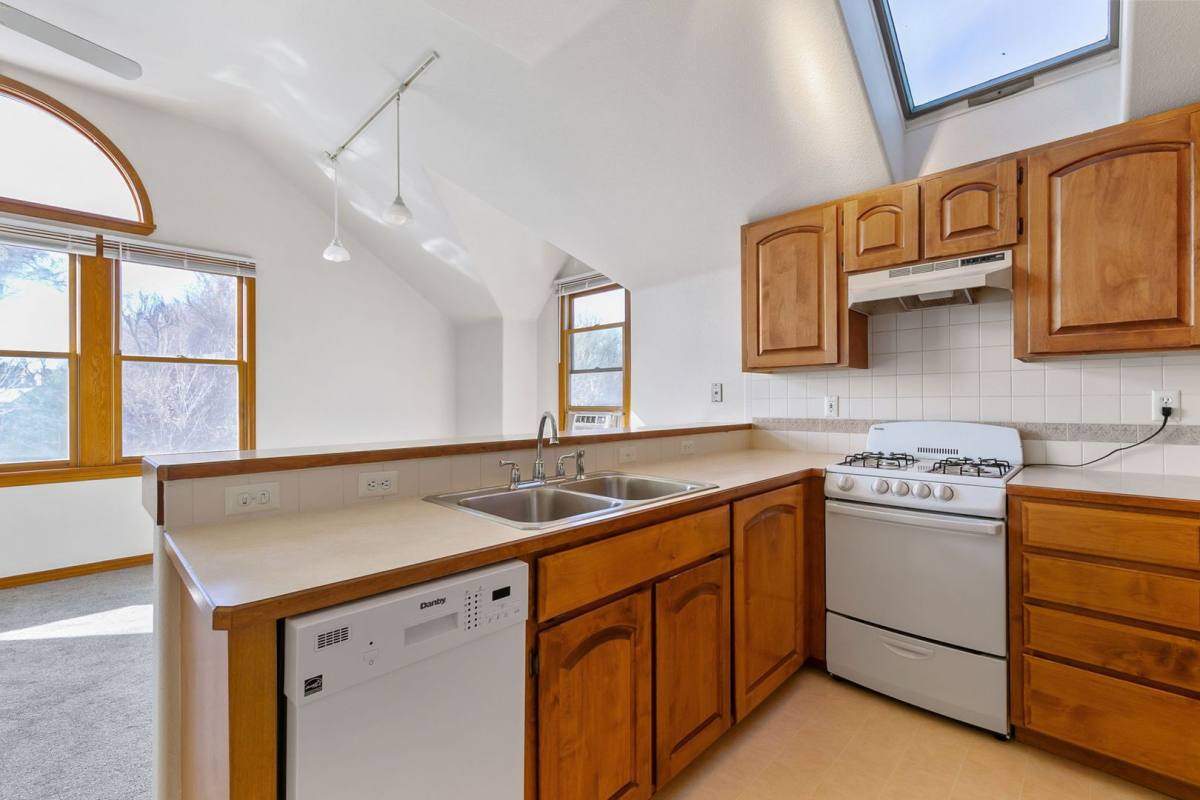 Apartment for rent at 415 Mason Court, Fort Collins, CO 80524