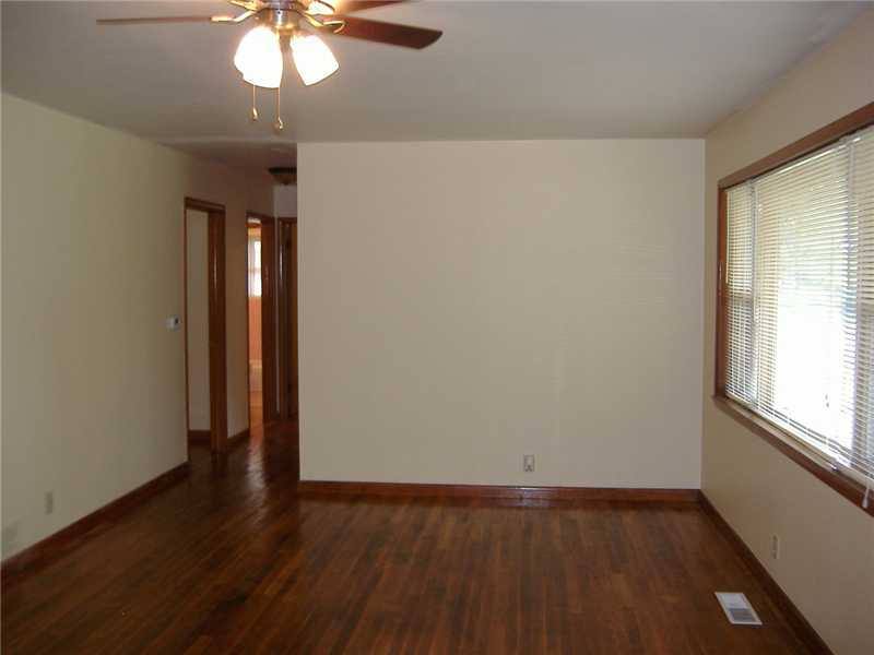 House for rent at 1212 W Pine St, Rogers, AR 72756
