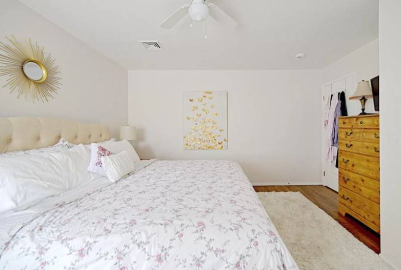 Apartment for rent at 266 Edward Ave #2, Medford, NY 11763