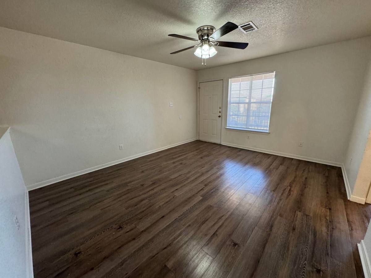 Apartment for rent at 1606 Dugger Circle, Killeen, TX 76543