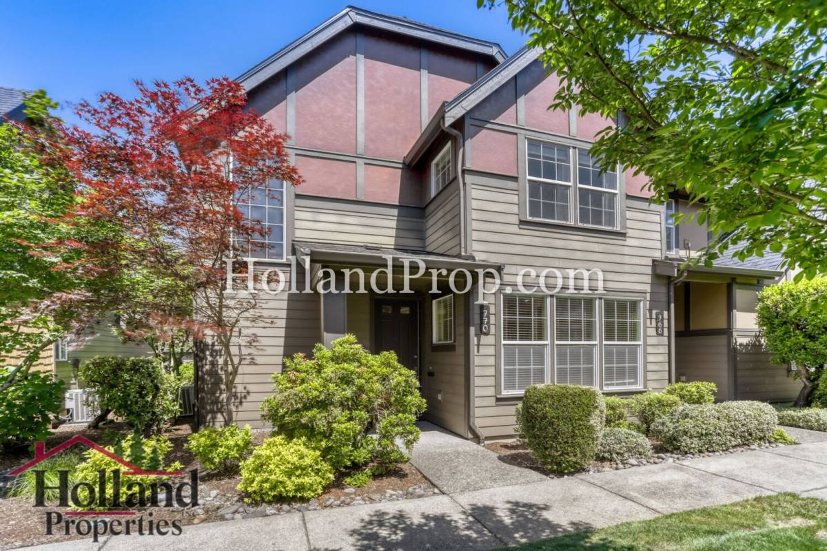 House for rent at 770 NE 72nd Ave, Hillsboro, OR 97124