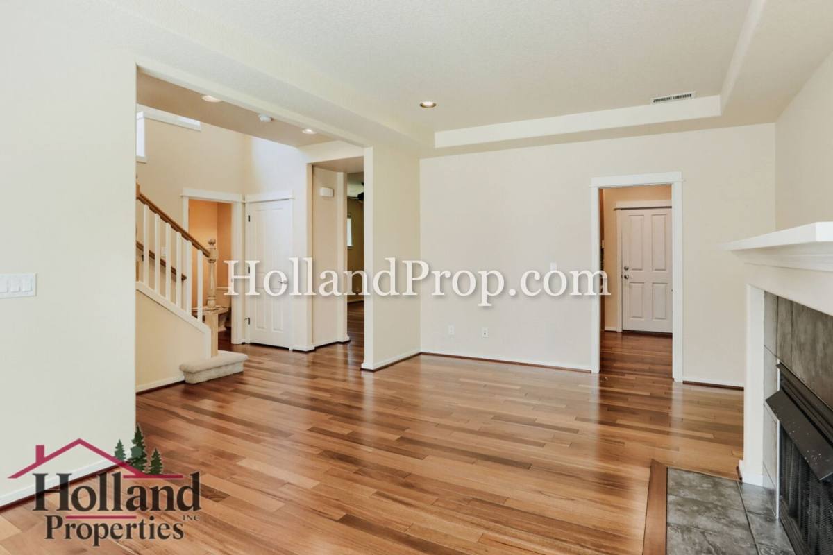 House for rent at 770 NE 72nd Ave, Hillsboro, OR 97124