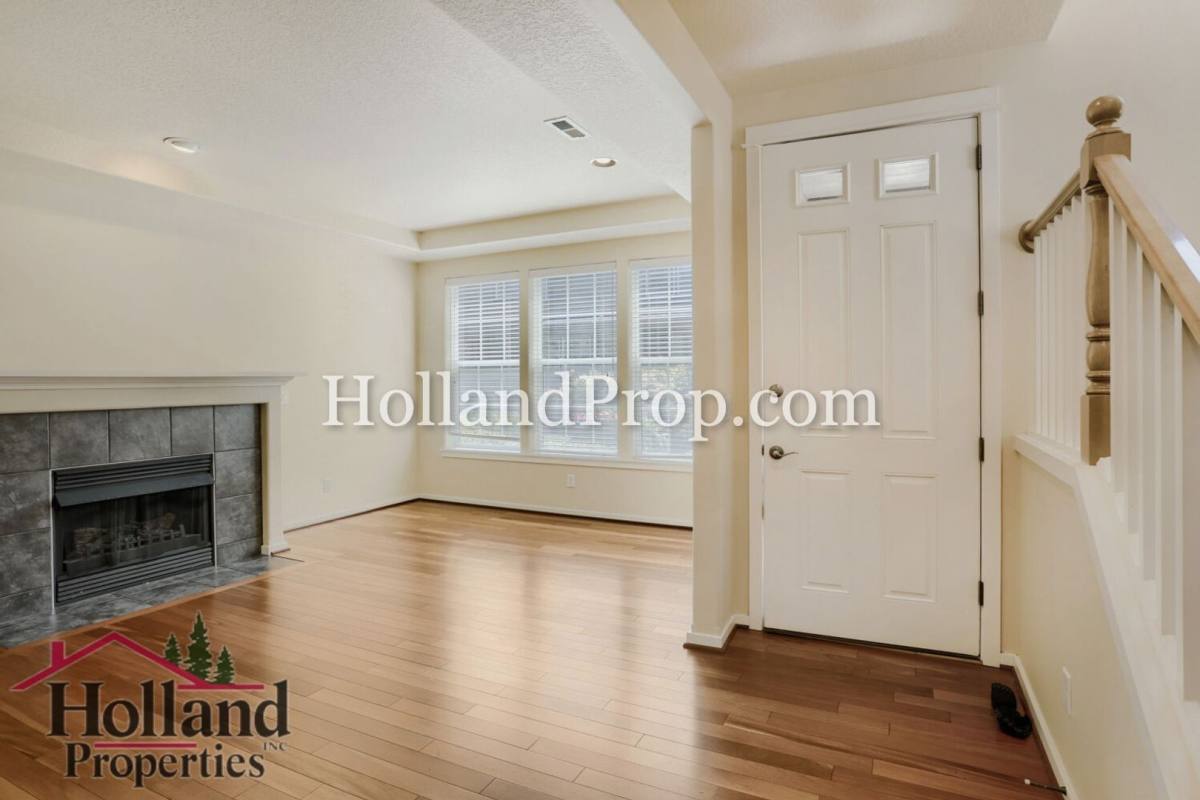 House for rent at 770 NE 72nd Ave, Hillsboro, OR 97124
