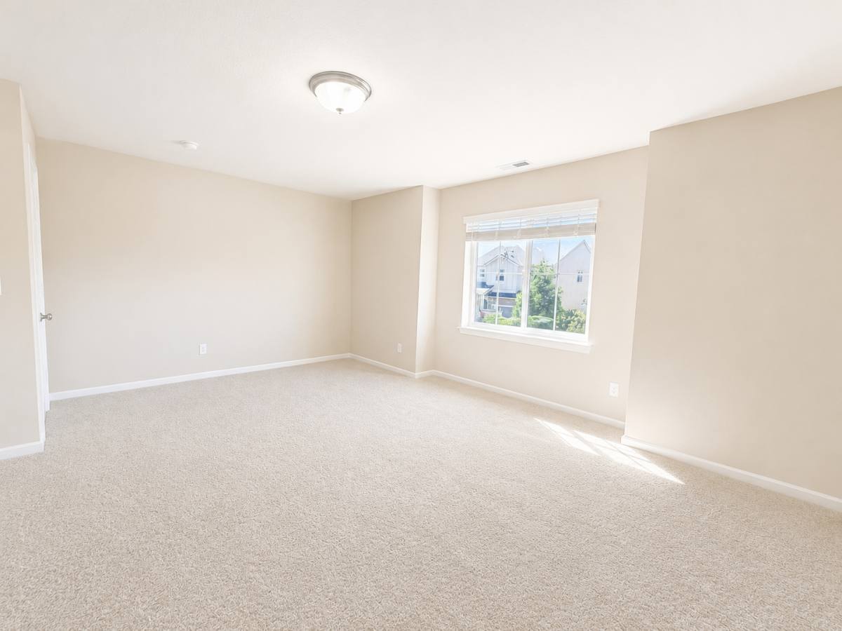House for rent at 16909 NW Viola St, Portland, OR 97229