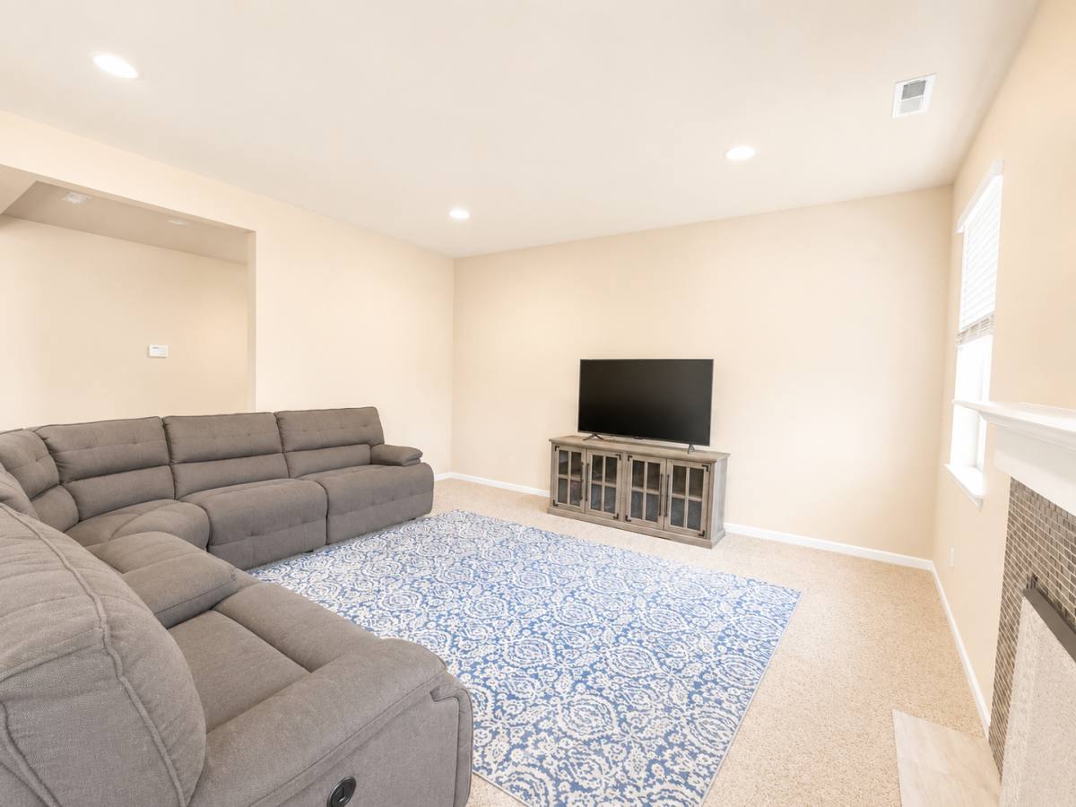 House for rent at 16909 NW Viola St, Portland, OR 97229