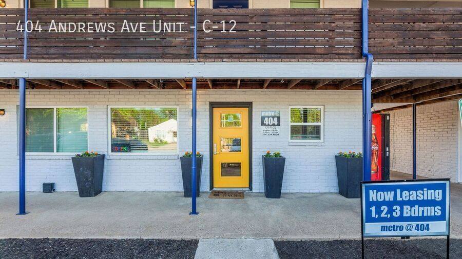 Apartment for rent at 404 Andrews Ave #C-12, Dallas, TX 75211