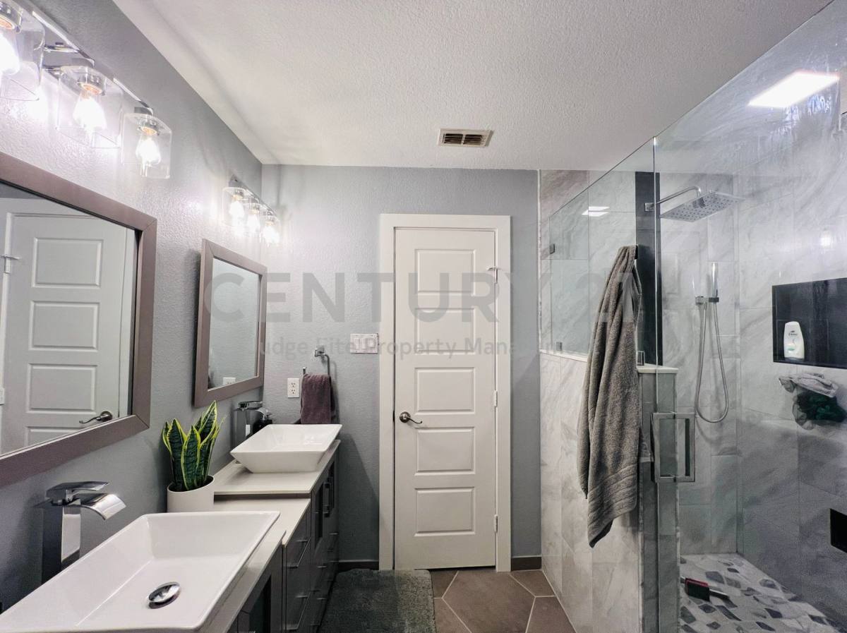 House for rent at 856 Poncho Lane, Flower Mound, TX 75022