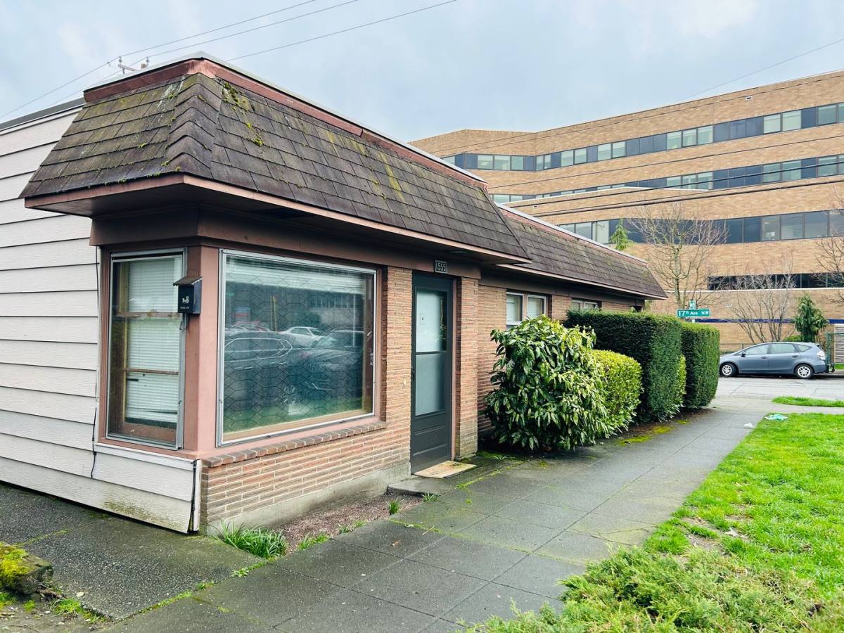 Apartment for rent at 5212 17th Ave NW, Seattle, WA 98107
