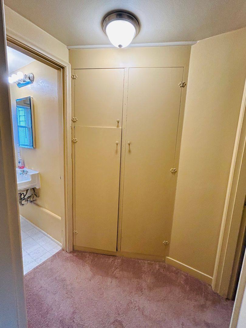 Apartment for rent at 5212 17th Ave NW, Seattle, WA 98107