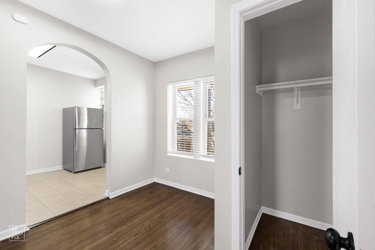 Apartment for rent at 6149 W N Ave, Oak Park, IL 60302