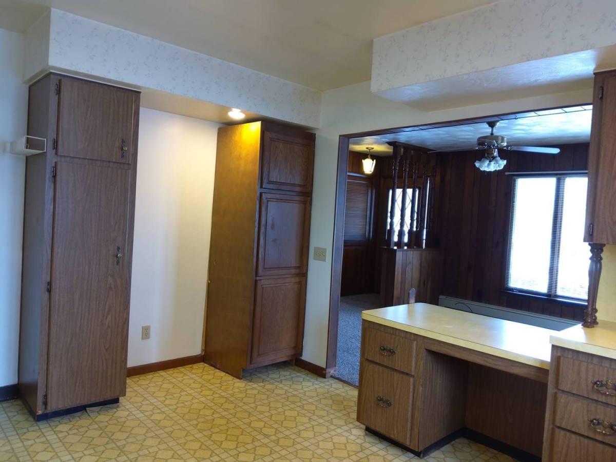 House for rent at 213 Crystal Valley Dr, Middlebury, IN 46540