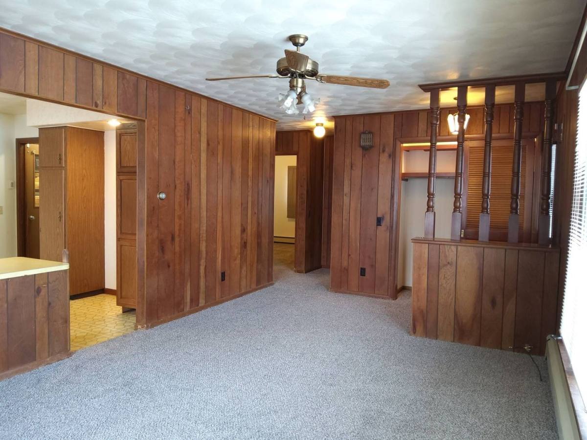 House for rent at 213 Crystal Valley Dr, Middlebury, IN 46540
