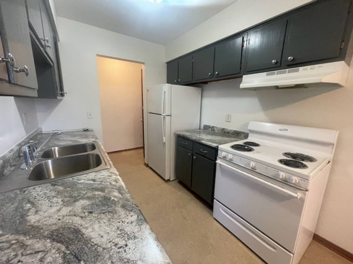 Apartment for rent at 11644 Dakotah St NW, Minneapolis, MN 55433