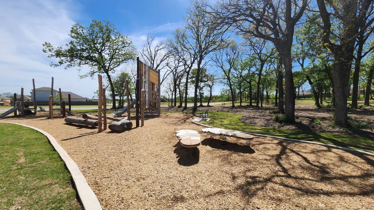 House for rent at 2221 Redwing Dr, Denton, TX 76205