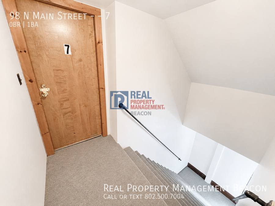 Apartment for rent at 98 N Main St #7, White River Junction, VT 05001