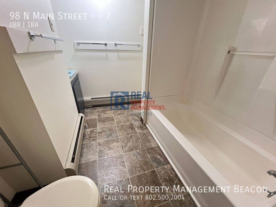 Apartment for rent at 98 N Main St #7, White River Junction, VT 05001