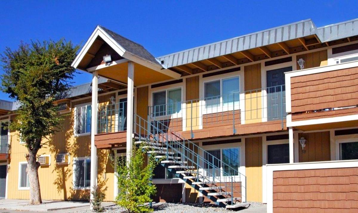 Apartment for rent at 1215 Sullivan Lane, Sparks, NV 89431