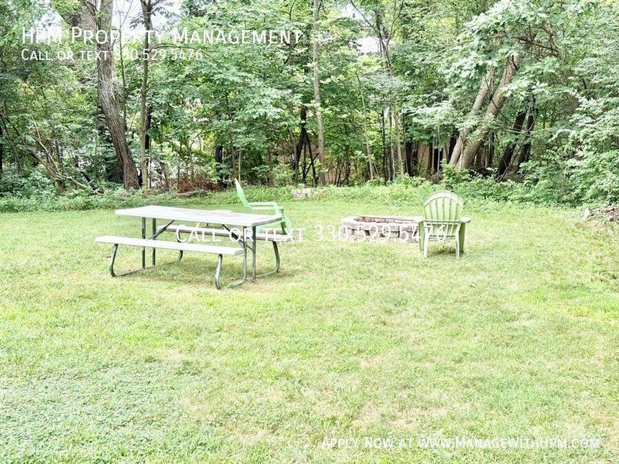 Apartment for rent at 839 34th St NW #3, Canton, OH 44709