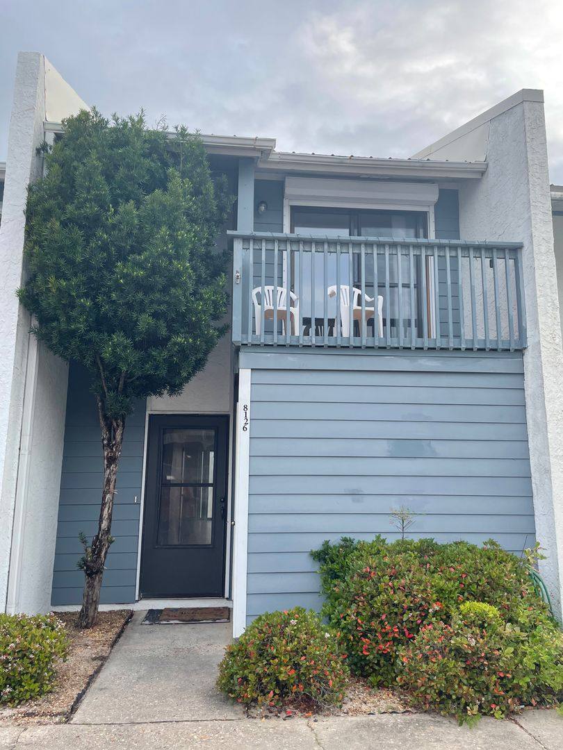Townhouse for rent at 8126 Surf Dr, Panama City, FL 32408
