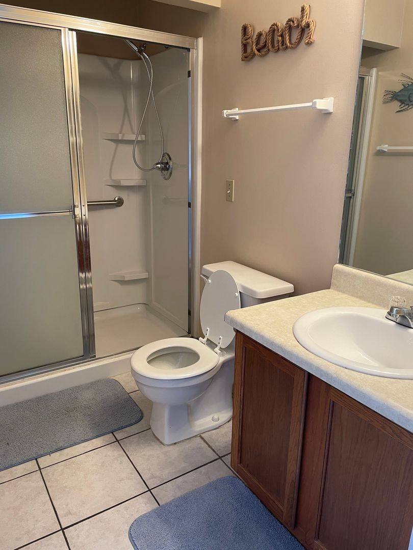 Townhouse for rent at 8126 Surf Dr, Panama City, FL 32408