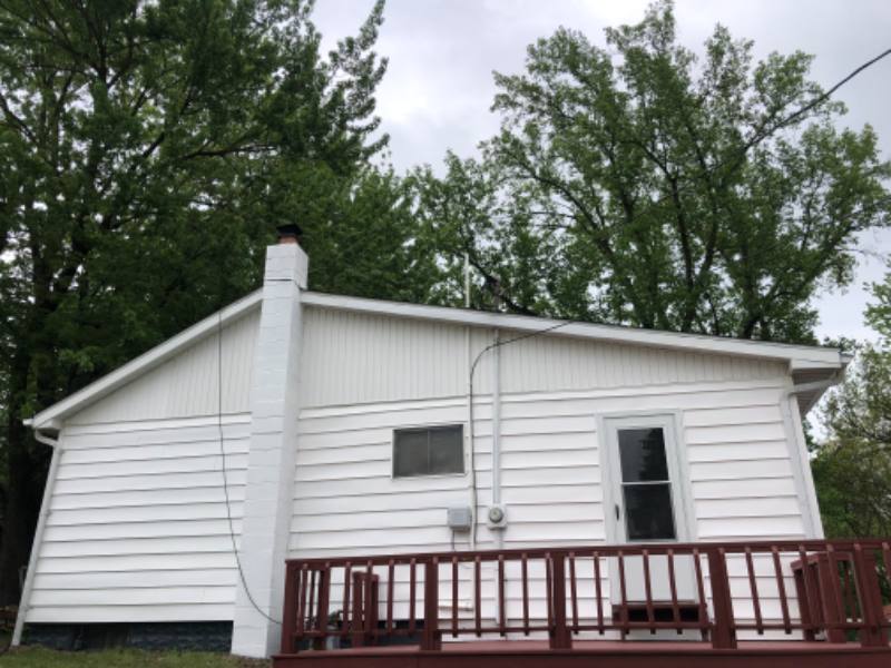 House for rent at 133 Lakeside Dr, Walkerton, IN 46574