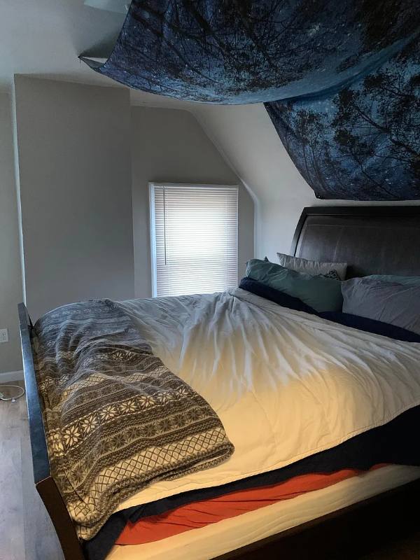 Apartment for rent at 400 Kingsboro St #2, Pittsburgh, PA 15211