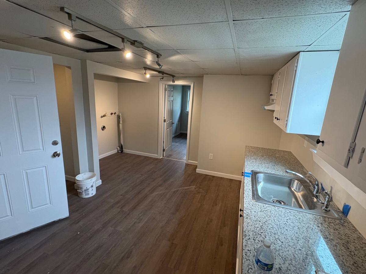 Apartment for rent at 281-283 Beaver St #283 3, Leetsdale, PA 15056