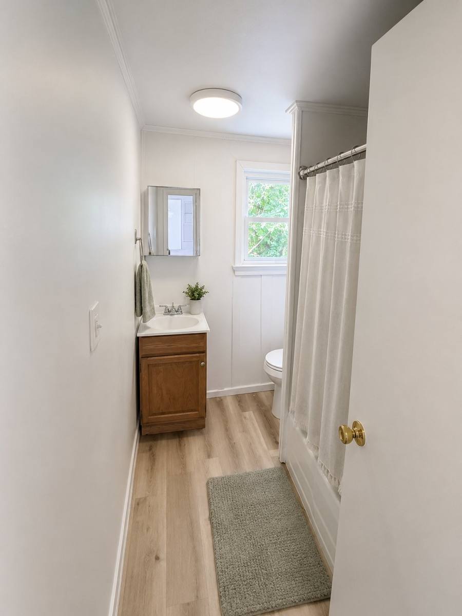 House for rent at 135 Dunn St, McKees Rocks, PA 15136