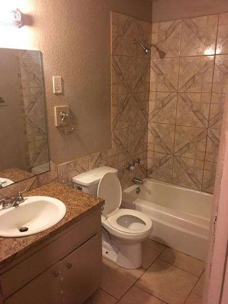 Apartment for rent at 1819 Ave I Place #5, Levelland, TX 79336