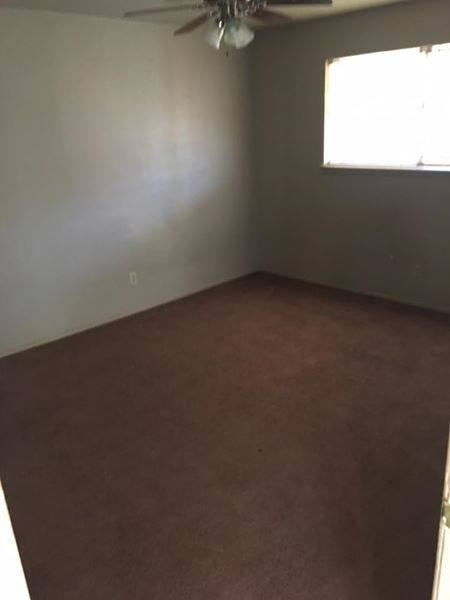 Apartment for rent at 1819 Ave I Place #5, Levelland, TX 79336