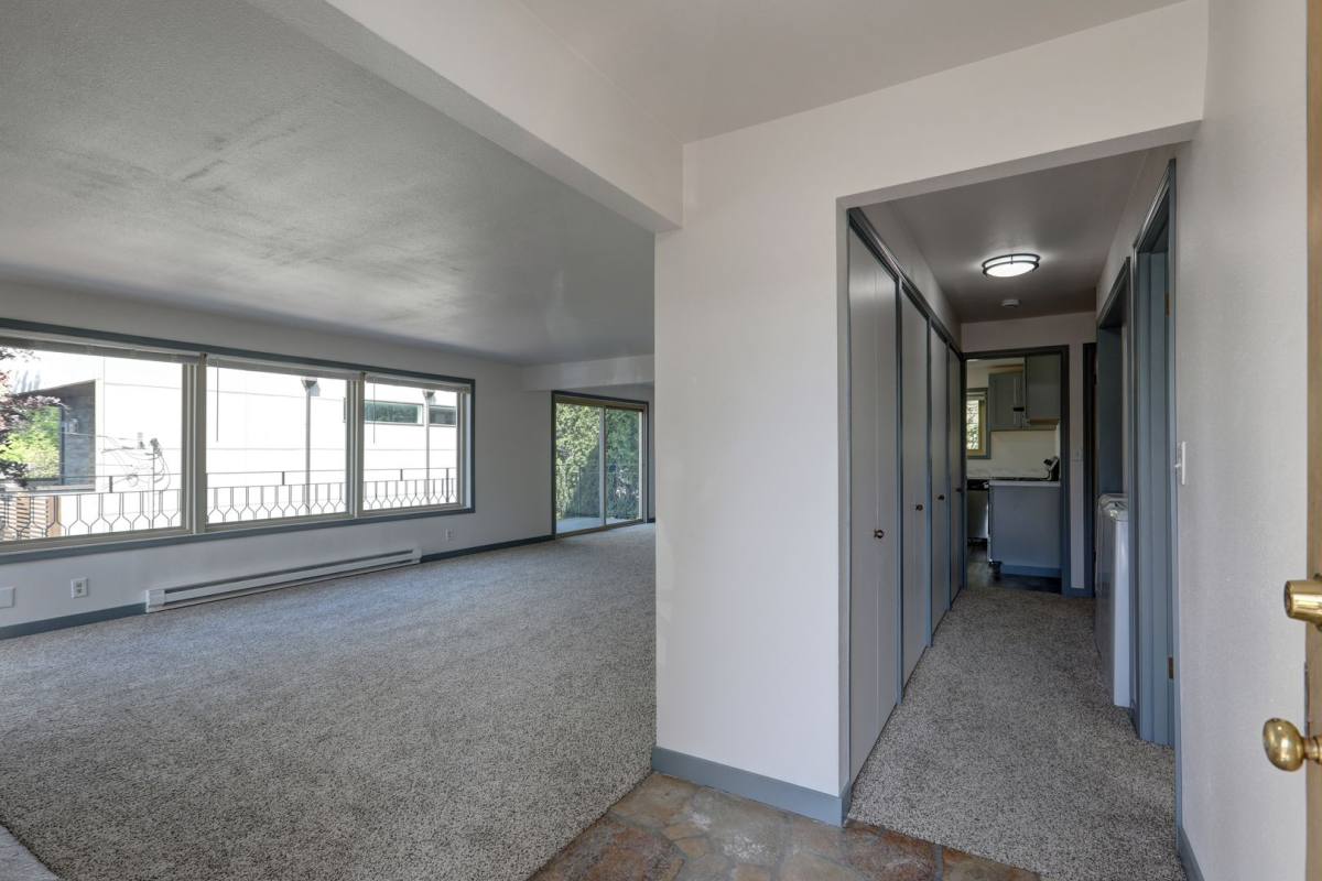 Apartment for rent at 11701 Greenwood Ave N, Seattle, WA 98133