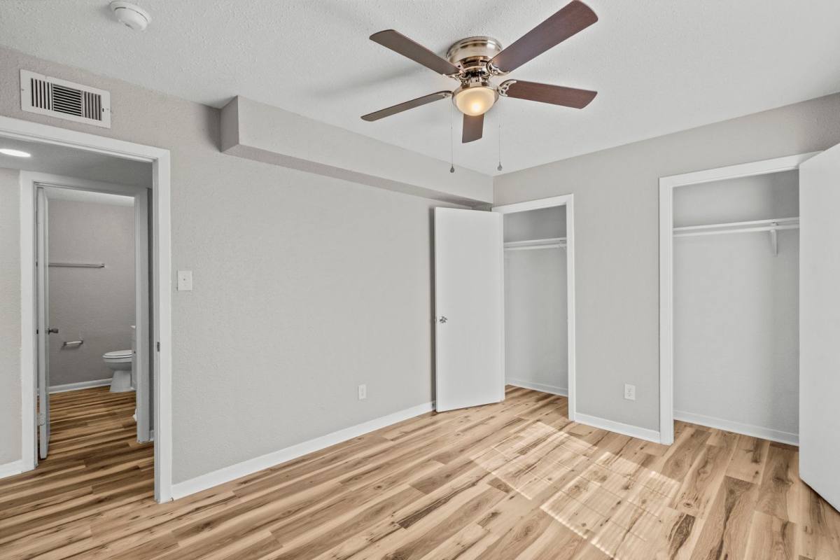 Apartment for rent at 1927 Ave M 1 #2, Galveston, TX 77550