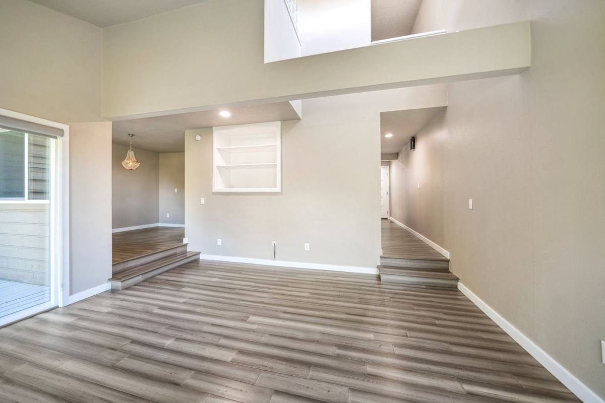 Townhouse for rent at 4312 Botticelli St, Lake Oswego, OR 97035