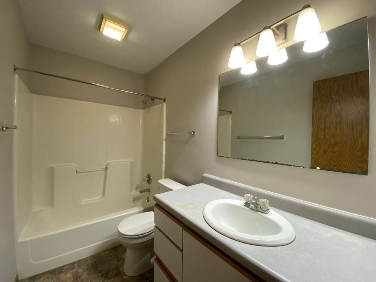 Apartment for rent at 1632 5th St, Coralville, IA 52241