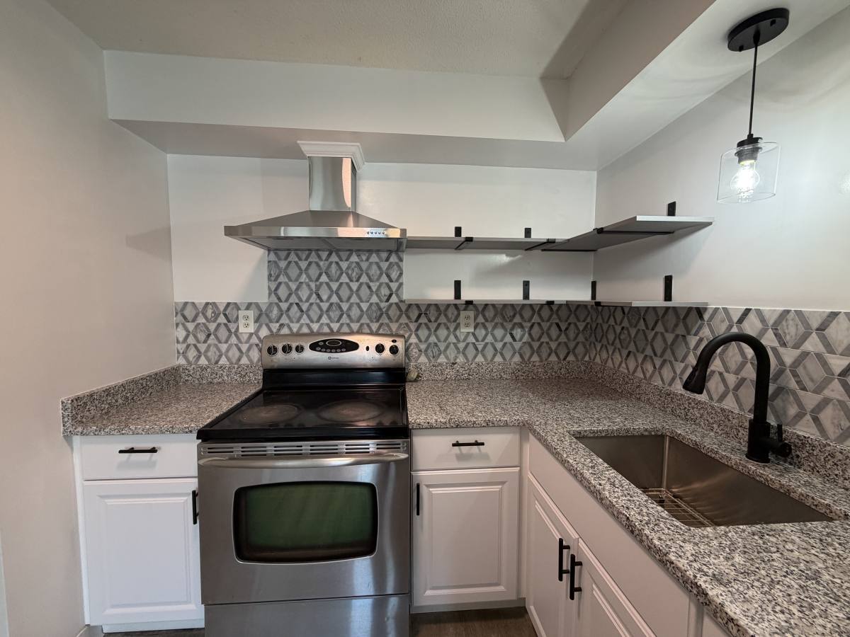 Apartment for rent at 158-162 Water #11, Lawrence, MA 01841
